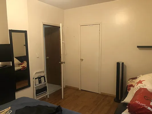 Rented by Signature Spaces NYC Corp | media 5