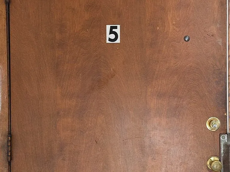 438 N Frances St #5 — Photo 2