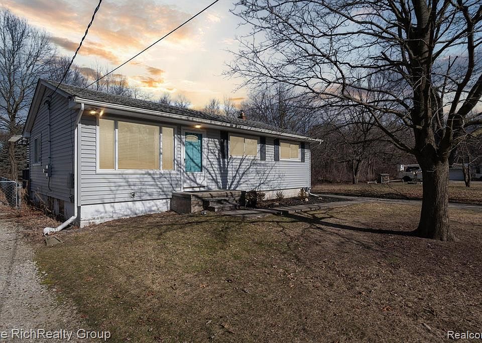 37466 Marquette St, Westland, MI 48185 Zillow