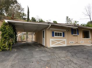 20533 Dumont St, Woodland Hills, CA 91364