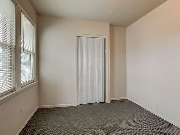 4th image of 18635 Meier St