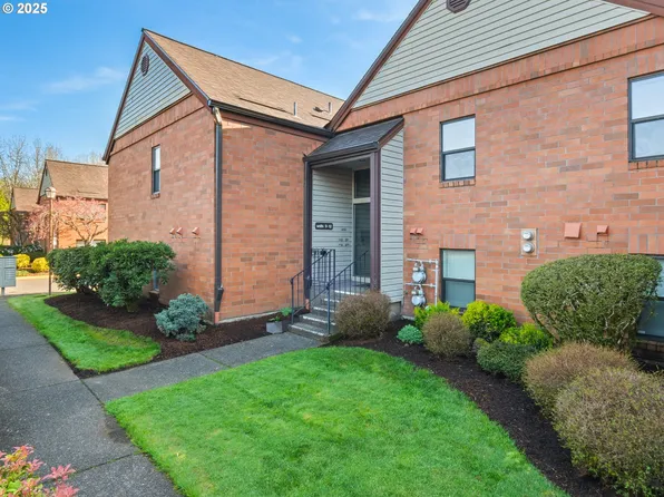 11992 SW Royalty Ct, Portland, OR 97224