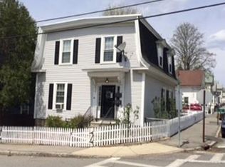 128 3rd St #2, Lowell, MA 01850