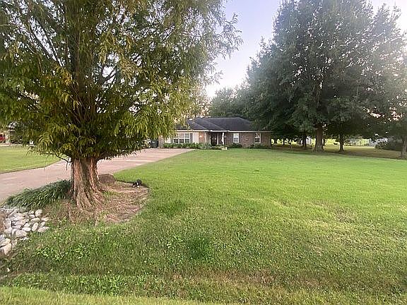 2nd image of 2611 Bradford Pear Ln