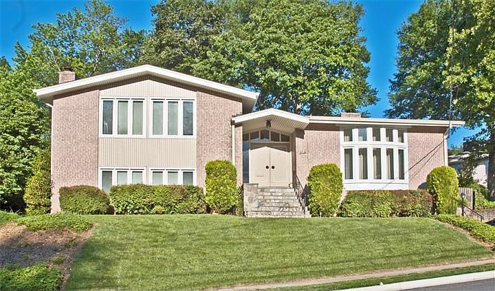 1st image of 2718 N Pollard St