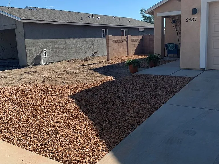 2382 S Clovis Pl — Photo 35