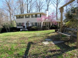 1120 Burning Tree Ln, Knoxville, TN 37923