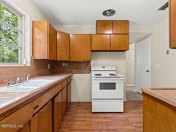 2nd image of 2204 PATOU Drive