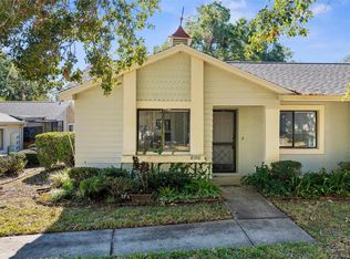 8190 Sturbridge Ct, Weeki Wachee, FL 34613