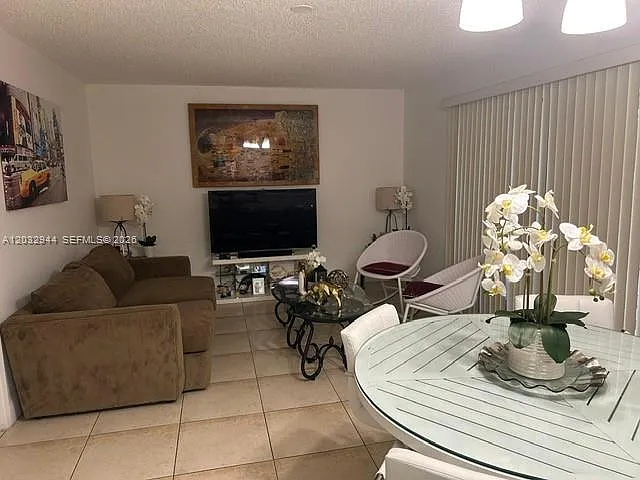 2 bed, 2.0 bath, $1,850 — Photo 4