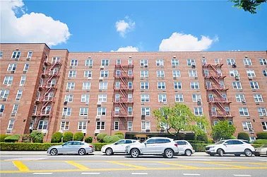 2265 Gerritsen Avenue, #3R