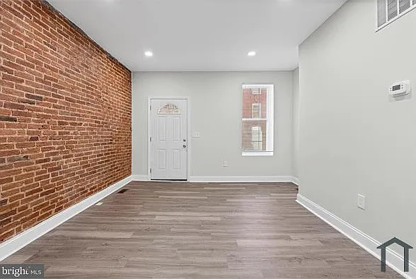 901 Bennett Pl — Photo 6