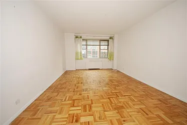 Rented by Luxury Habitat