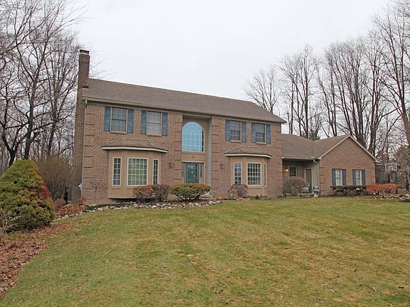 2nd image of 53 Mc Coord Woods Dr