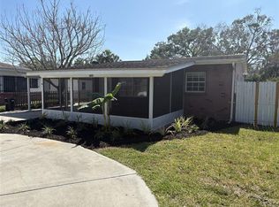 322 Banana St, Tarpon Springs, FL 34689