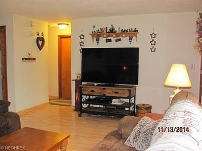 5th image of 2264 N Jefferson Blvd