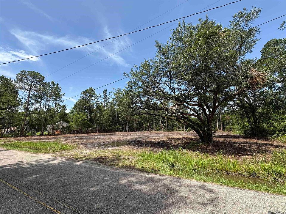1st image of 61043 Atkins Dr