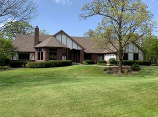 S94W23660 Kunzendorf Ct, Big Bend, WI 53103