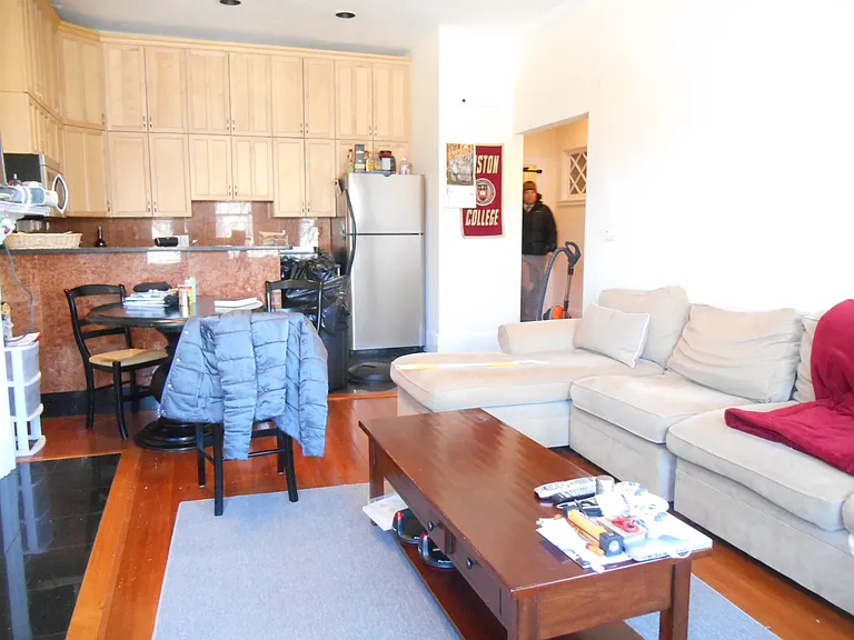 1689 Beacon St #4 — Photo 10