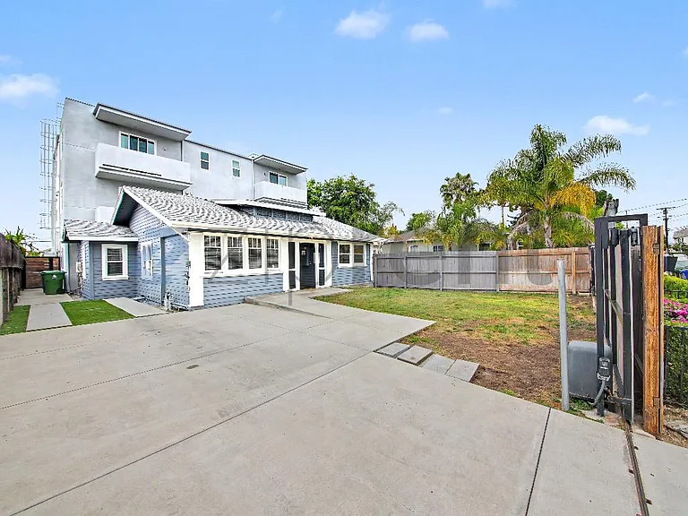 5717 Fair Ave — Photo 2