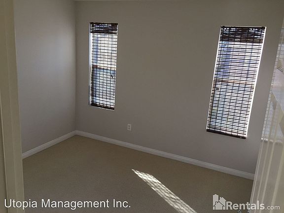 5th image of 8781 Parkplace Ct