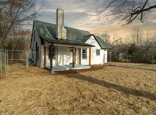 4233 Old High Point St, Randleman, NC 27317