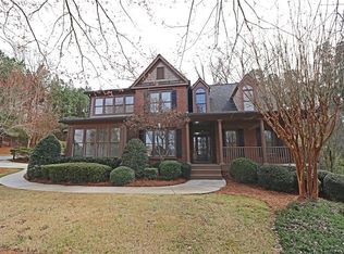 5705 Chaucer Cir, Suwanee, GA 30024