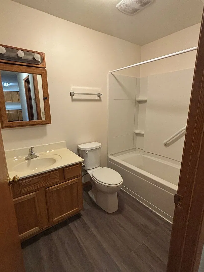 Mount Horeb Apartments LLC — Photo 2