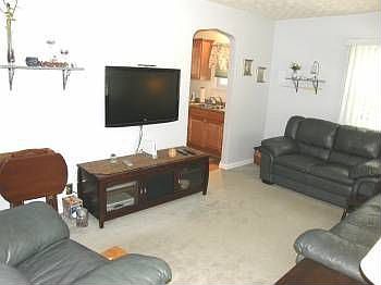 4th image of 4671 W 158th St