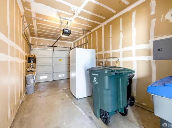 117 Concord Cir, Mountain View, CA 94040