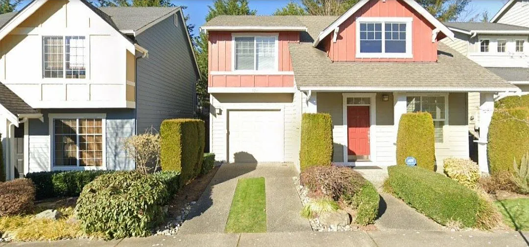 2 bed, 2.5 bath, 1306 sqft, $2,995 — Photo 1