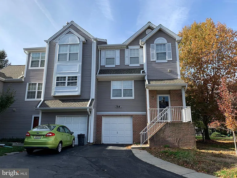 41 Ketley Pl — Photo 1