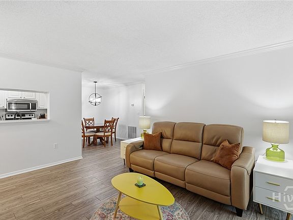 5th image of 12300 Apache Avenue #211