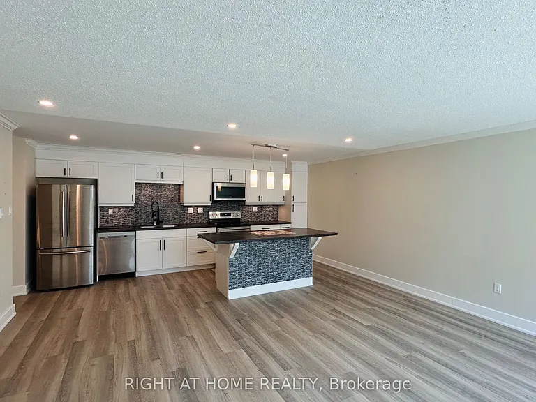 45 Pond Mills Rd #103 — Photo 5