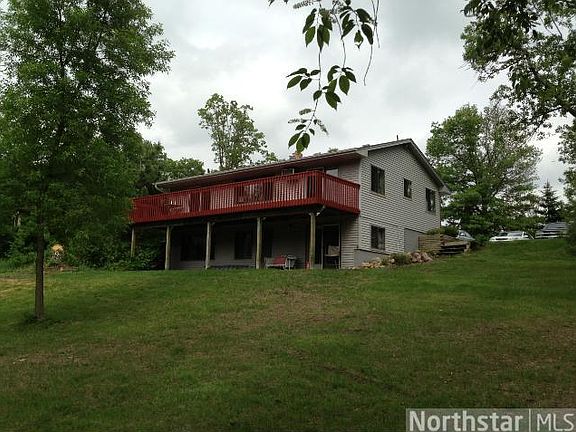 3rd image of 31350 Rum River Dr NE