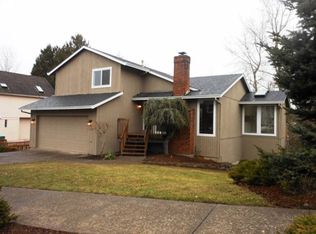 2081 SW 30th Dr, Gresham, OR 97080