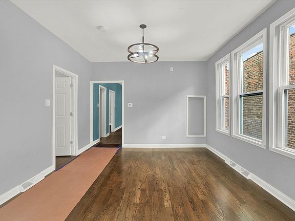 5th image of 1813 S 58th Ave