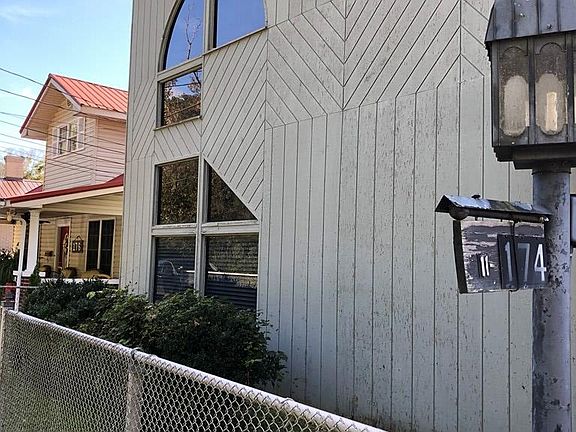4th image of 174 Riverview Dr