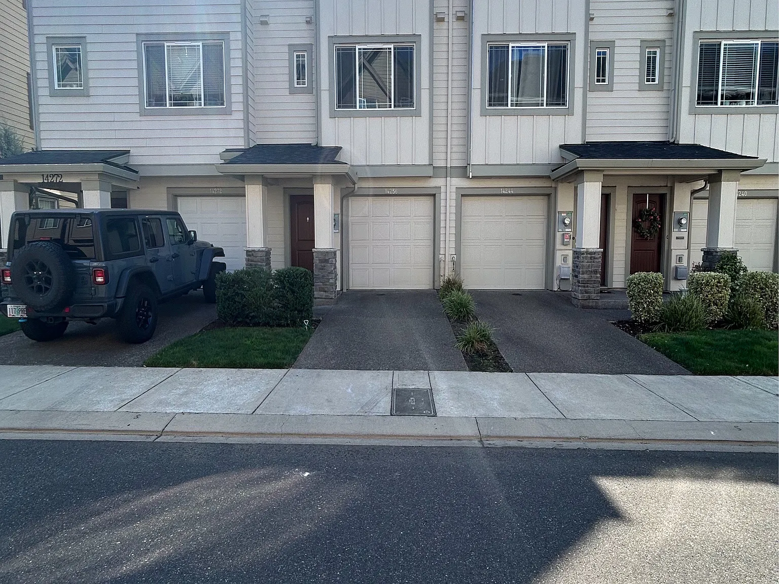 2 bed, 1168 sqft, $2,500 — Photo 1