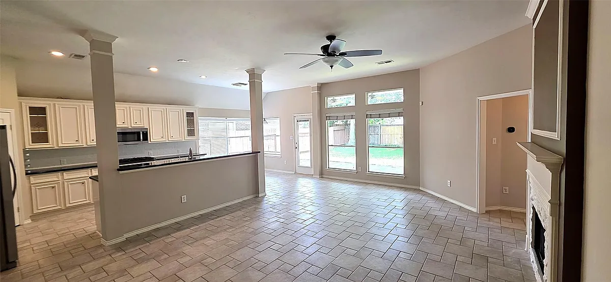 Building Photo - 22702 Shannon Falls Ct