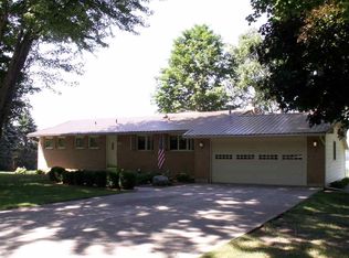 106 Woodland Dr, East Jordan, MI 49727