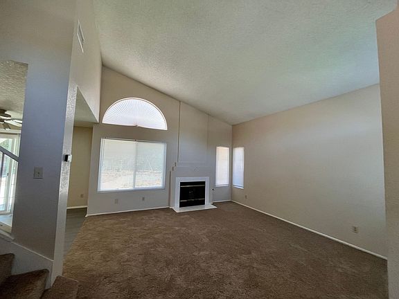 3rd image of 30235 Cupeno Ln