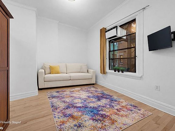 5th image of 140 W 69th St APT 91B