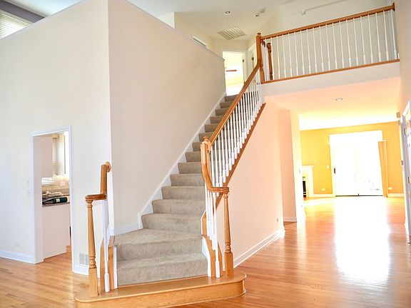 2nd image of 2727 Aspen Ct