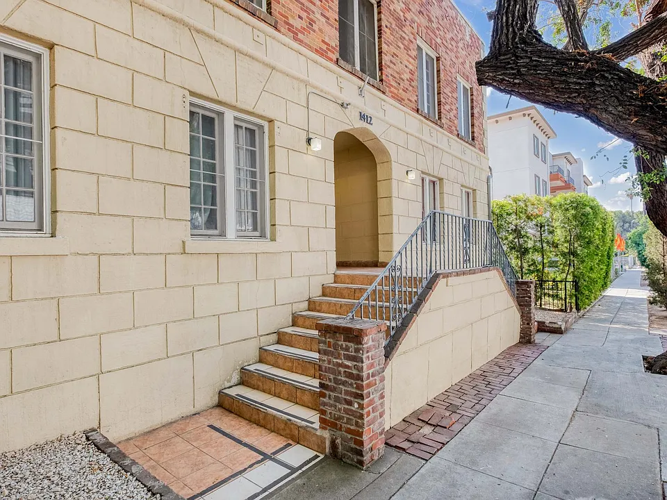 Gordon Street Apartments