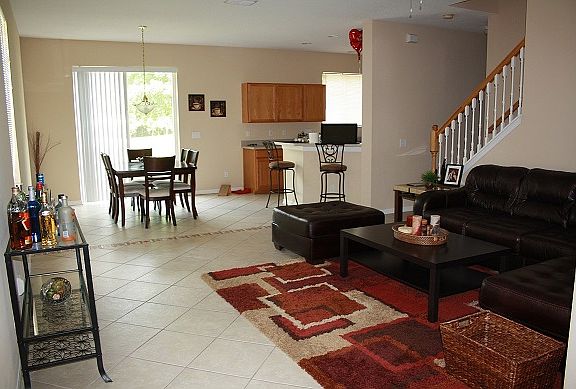 3rd image of 2438 Silvermoss Dr