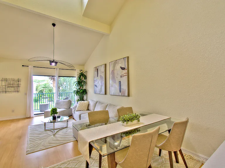 60 Emerald Woods Dr #B7 — Photo 12
