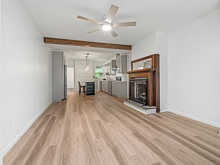 419 Hastings St #1 — Photo 12