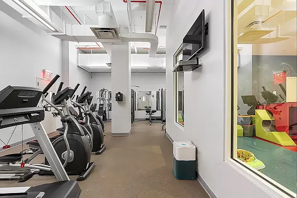 Rented by The Agency | media 7