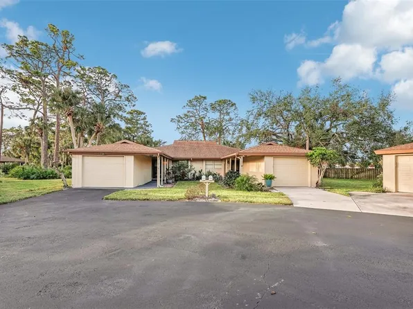 7145 Bright Creek Dr #33, Sarasota, FL 34231